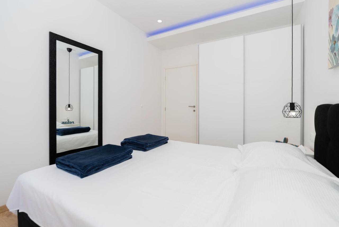 Apartmani Sani Макарска Экстерьер фото