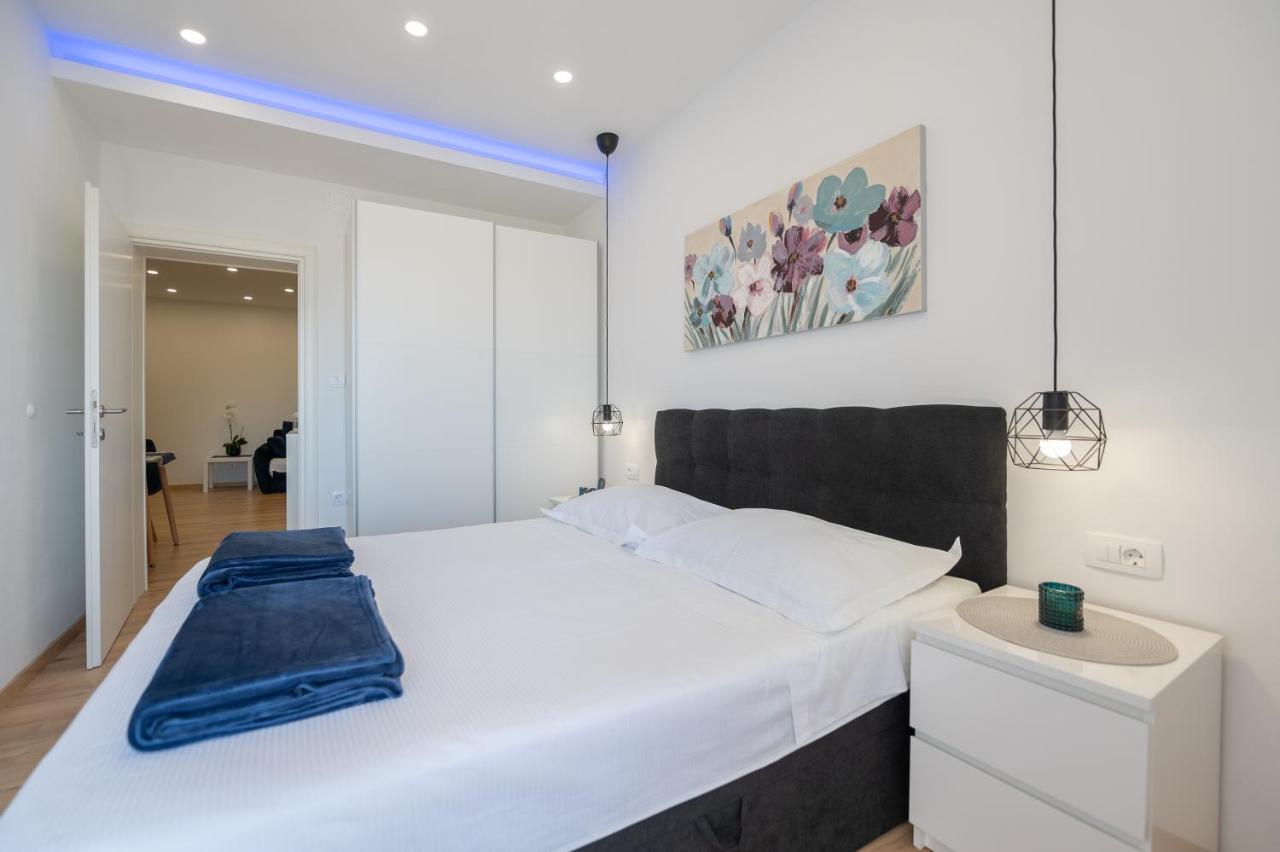Apartmani Sani Макарска Экстерьер фото