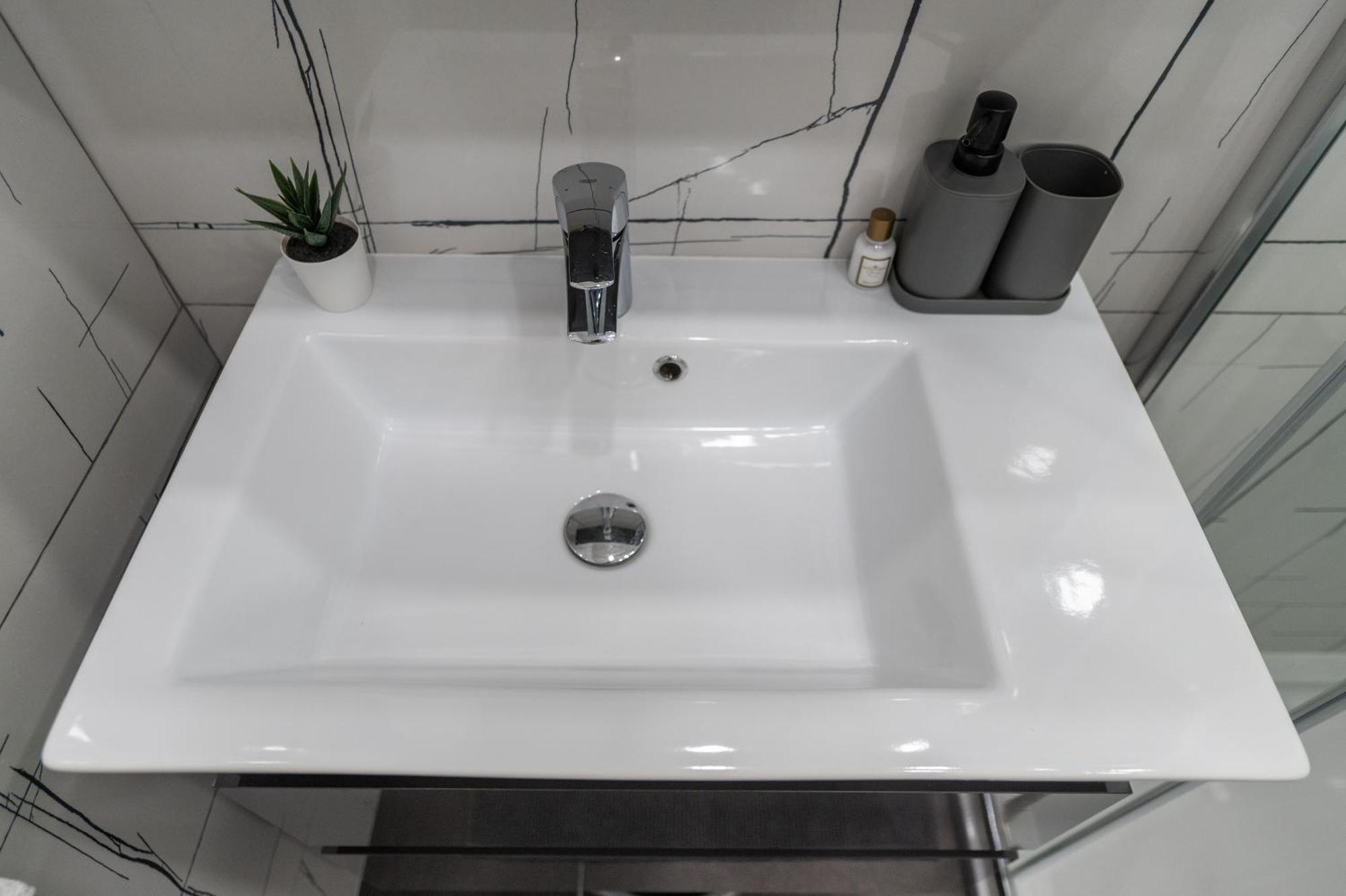 Apartmani Sani Макарска Экстерьер фото
