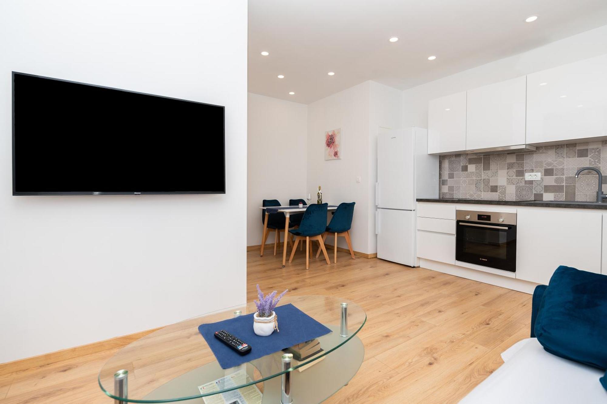 Apartmani Sani Макарска Экстерьер фото